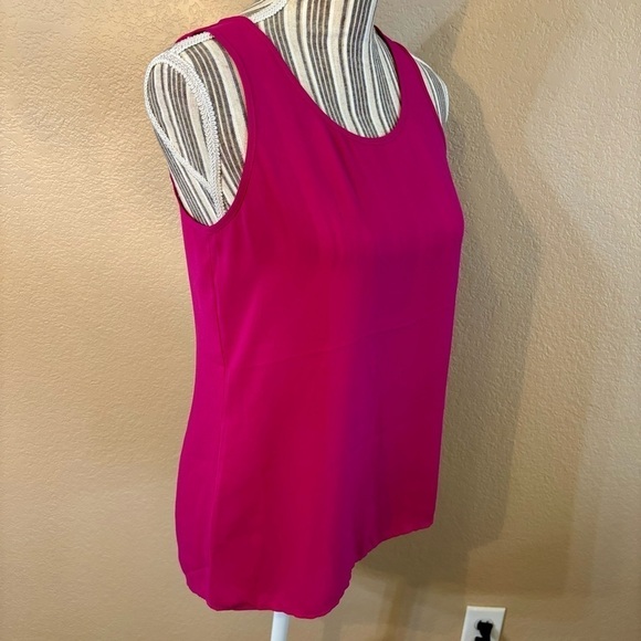 Express Top XS Fuchsia Pink Sleeveless Round Neck Open Back Flowy Tunic Hi-Low - Picture 5 of 14